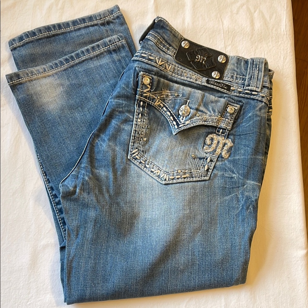 Miss Me womens size 31 capri